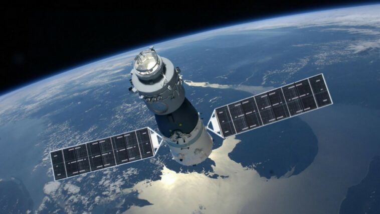 SpaceX-Crosses-10000-Starlink-Satellites-Milestone